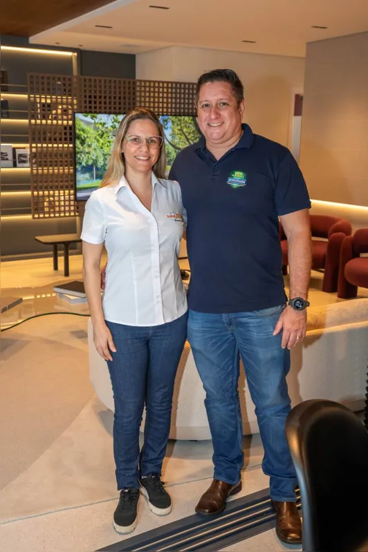 Giselly e Marcelo Peluso