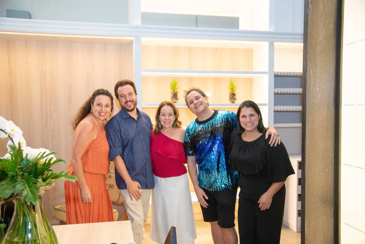 Denise Canabrava, Diego Pancier, Maria Angela Ferraz, Raphael Pappa e Cristina Sampaio