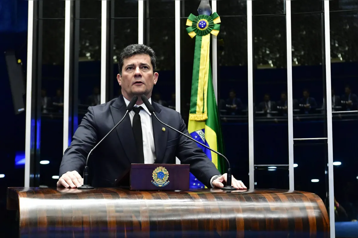Sergio Moro afirma que os indícios de corrupção são "mera especulação dos advogados do PT e do PL" e "já foram refutados pelo MPF que não os reconheceu em seu parecer"