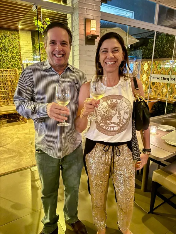 Carlos Alberto Paralego e Fabíola Soares Paralego