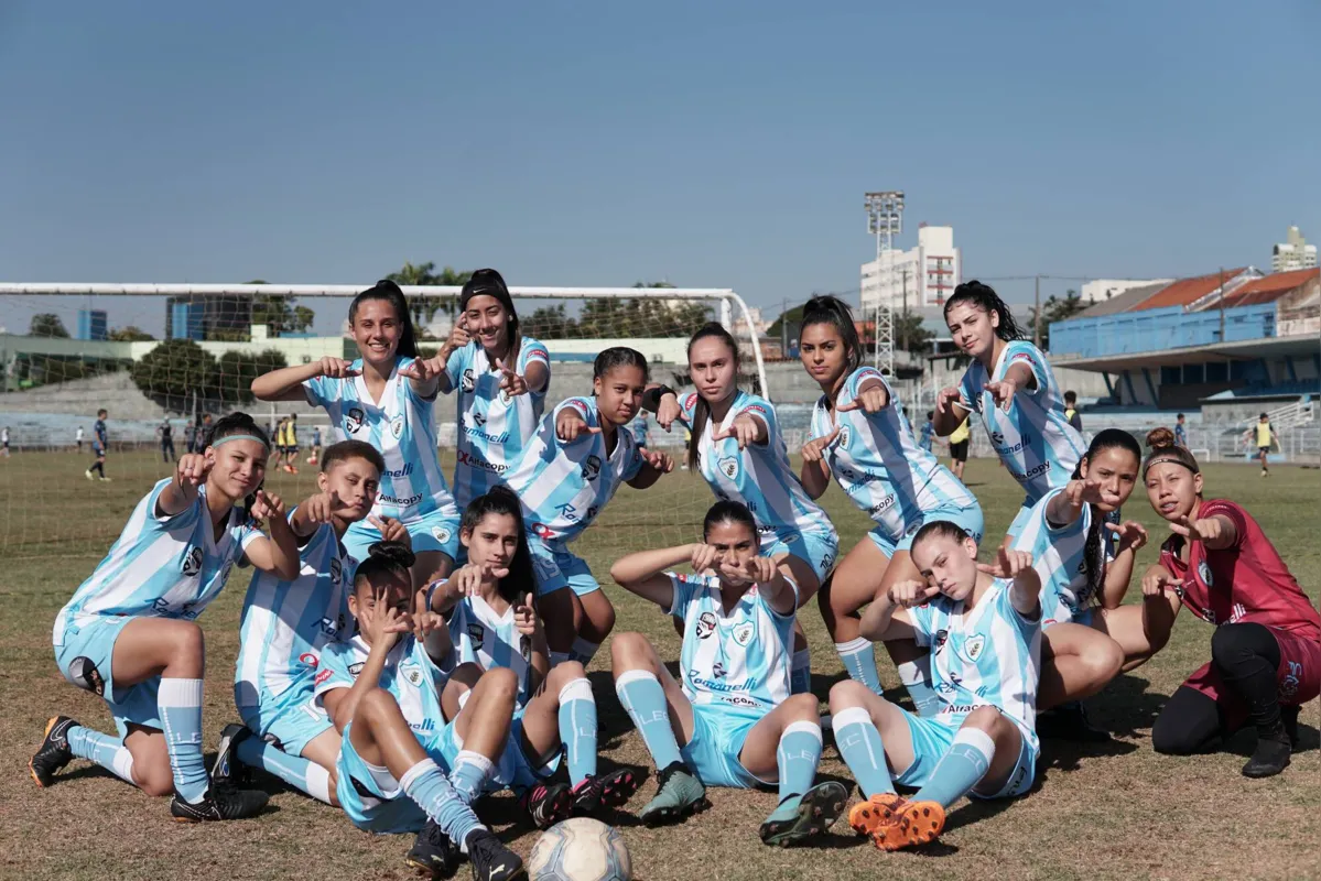 Imagem ilustrativa da imagem LEC faz seletiva para equipes de futebol feminino