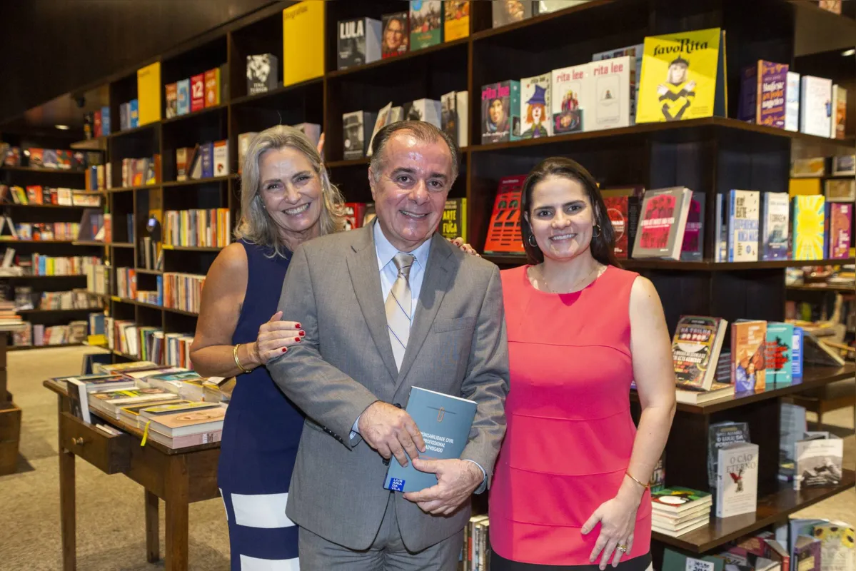 Denise Weiss de Paula Machado, Alberto de Paula Machado e Laís Weiss de Paula Machado Romero