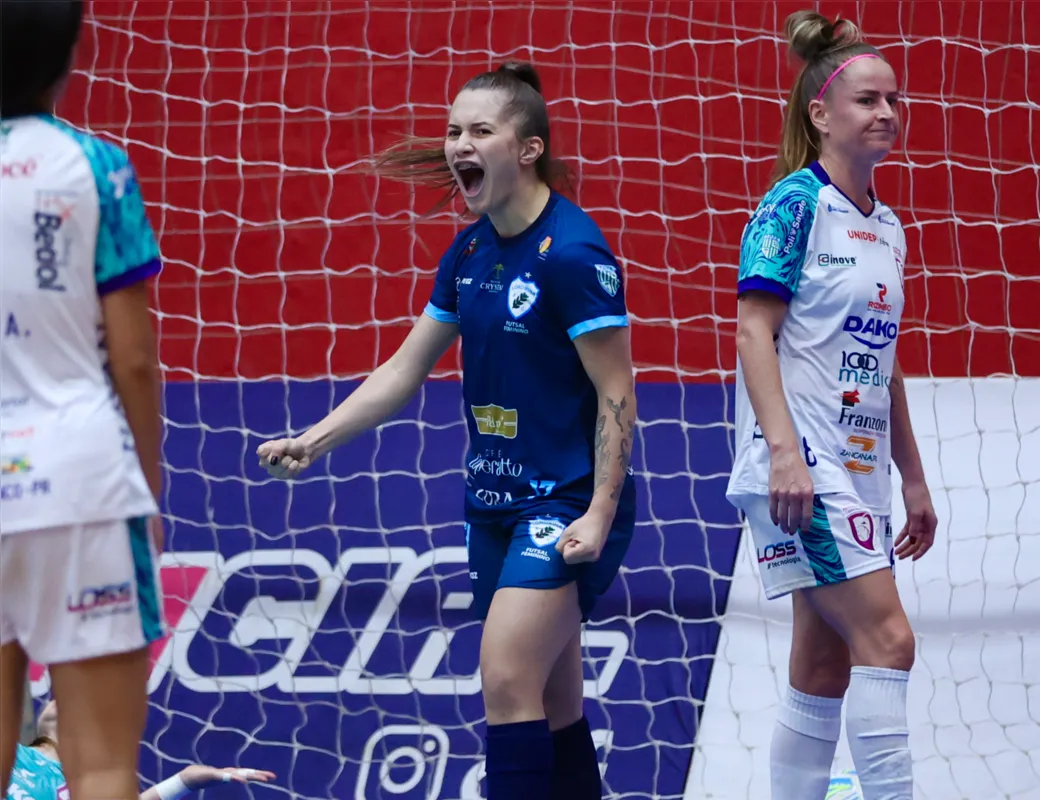 Imagem ilustrativa da imagem Londrina Futsal empata na estreia da Liga Nacional Feminina