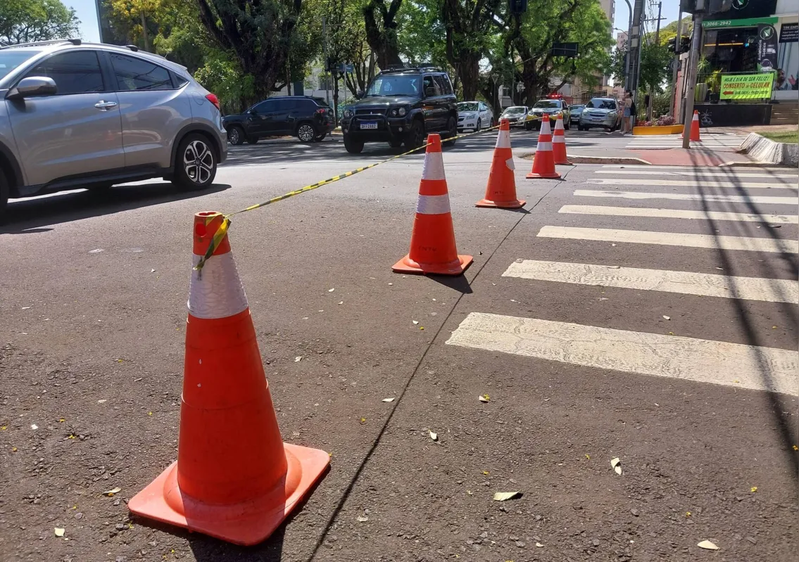 “Antigamente, para ser um entregador, tinha que ter uma experiência maior de moto. Hoje em dia não. Você baixa um aplicativo no celular e vira um entregador na hora”, alerta gerente da CMTU