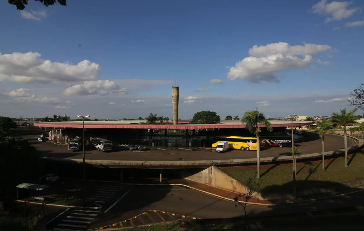 rodoviaria de londrina . foto: roberto custodio - folha de londrina - 22/09/22