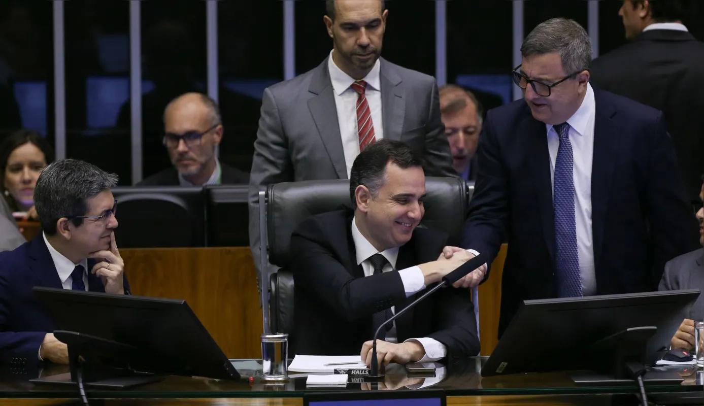 Sessão do Congresso Nacional que votou a Lei de Diretrizes Orçamentárias de 2024