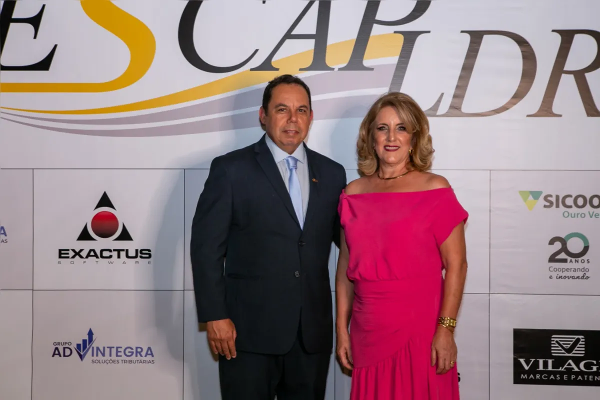 O presidente do SESCAP-LDR, Euclides Nandes Correia e sua esposa Simone Correia
