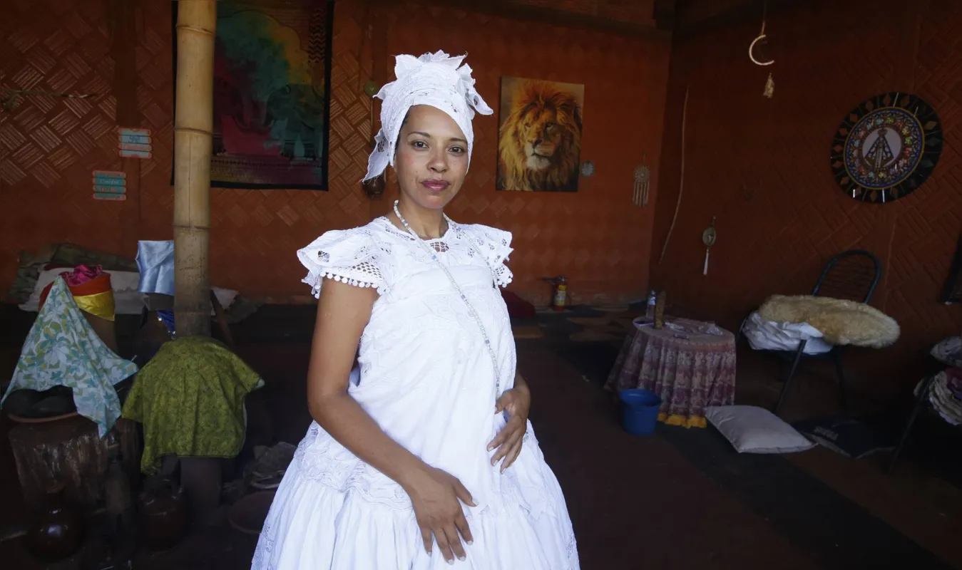 Mãe Camila de Oxoguian: "Dia de celebrar o aniversário de todos os mestres que já passaram por aqui