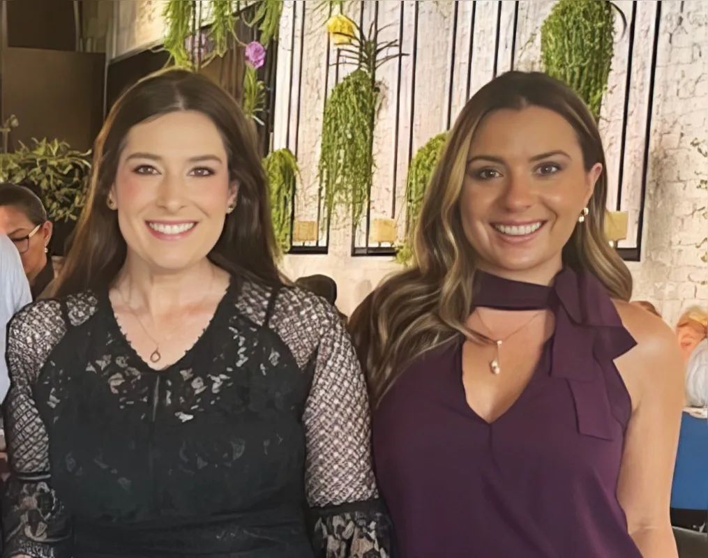 Marina de Moraes e Ana Carolina Moraes Alves