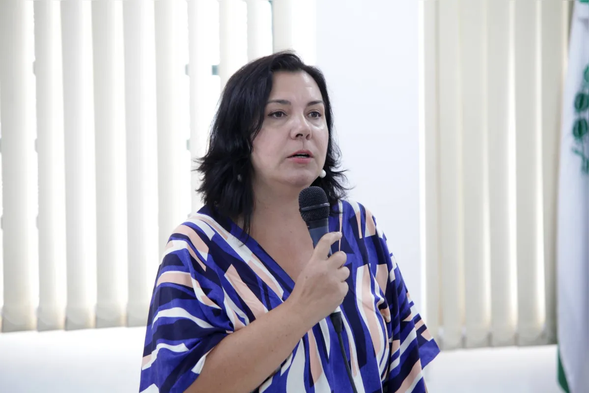'Penso que seja extremamente necessário tomar medidas para cuidar daqueles que, mesmo em momentos de dor, luto e aflição, ainda não recebem o suporte das nossas instituições e da própria sociedade', diz Flávia Cabral
