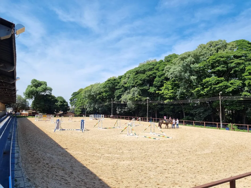 Imagem ilustrativa da imagem Parque Ney Braga ganha nova pista e Centro Hípico