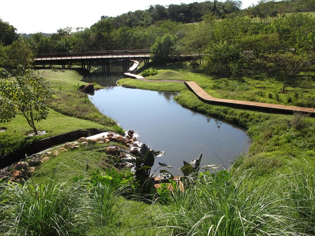 Projeto de paisagismo do parque é do escritório de Rodolfo Geiser, dentro de uma proposta que valoriza a Mata Atlântica