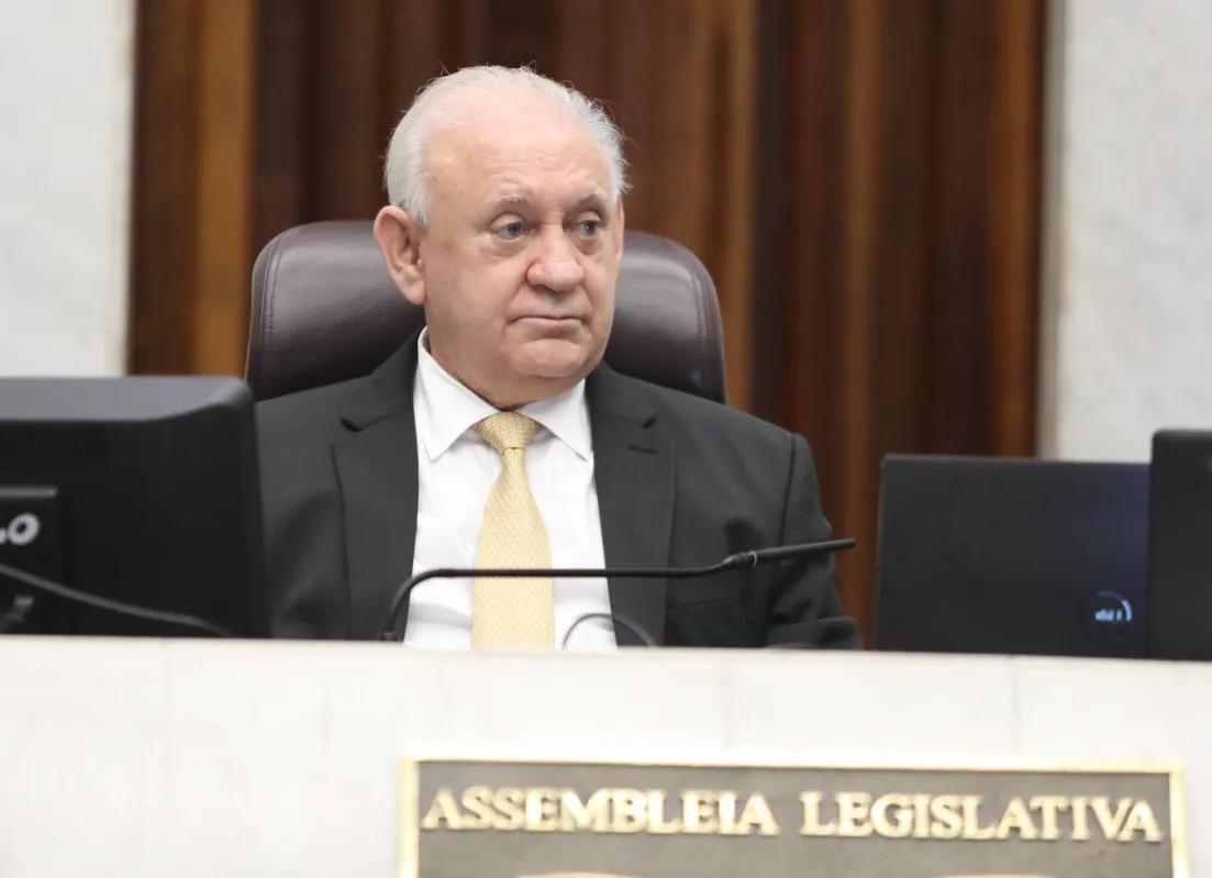 Traiano diz que AL não pode ignorar "múltiplas condutas (de Freitas) que quebraram decoro  parlamentar"