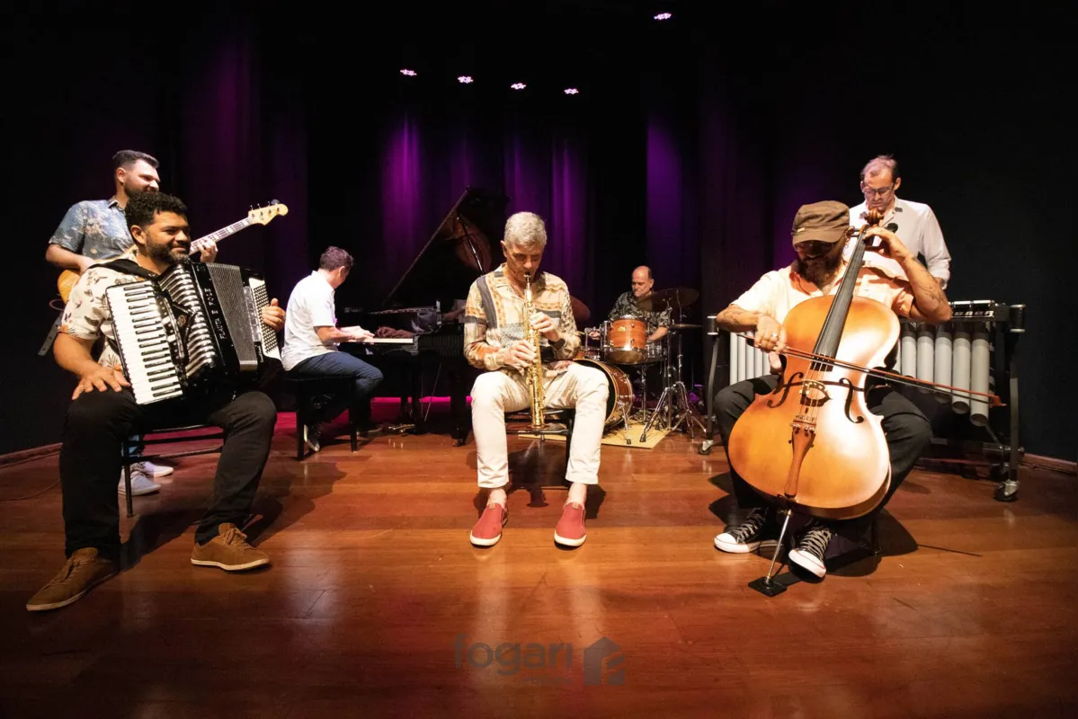 Em Tritonando, o maestro Vitor Gorni explora os timbres do Septeto Reunion