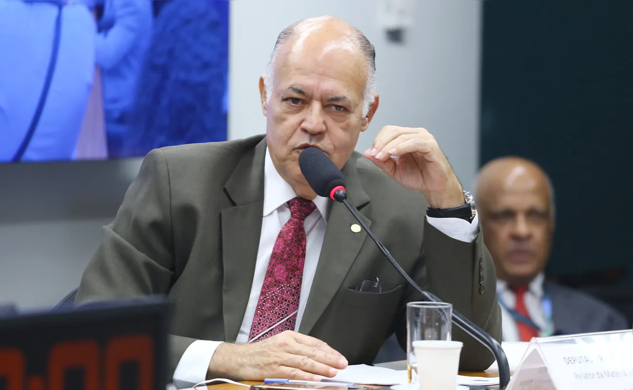 Pastor Eurico (PL-PE) é o relator do projeto, que provocou reações de movimentos sociais e comunidade LGBTQIA+