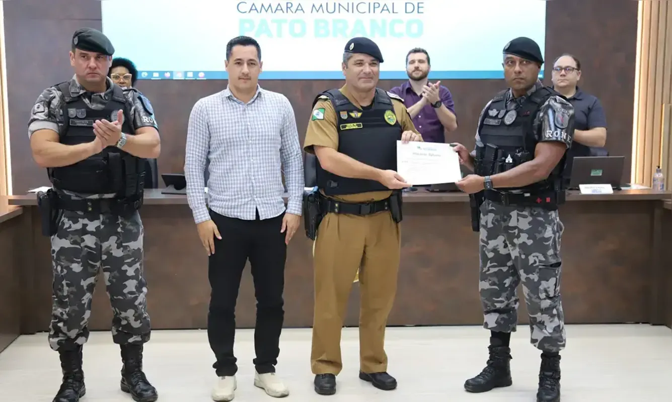 Imagem ilustrativa da imagem RONE recebe moção de aplauso por serviços prestados
