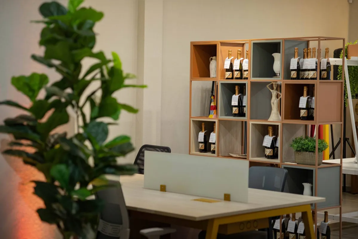 A nova loja surge com a proposta de ressignificar experiências em ambientes corporativos