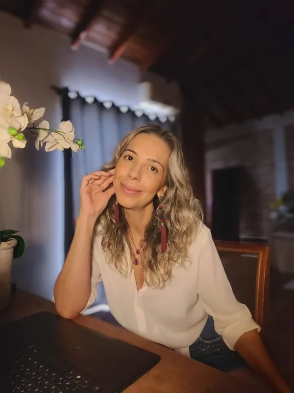 No livro de Patrícia Larini, leitor tem acesso a uma QRCode com a trilha sonora que se integra à história