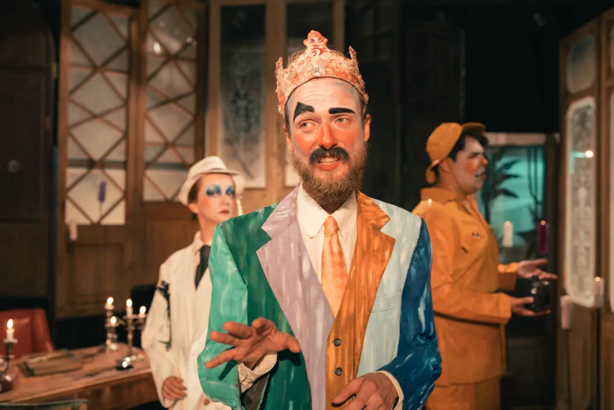 Cena de 'O Rei da Vela'