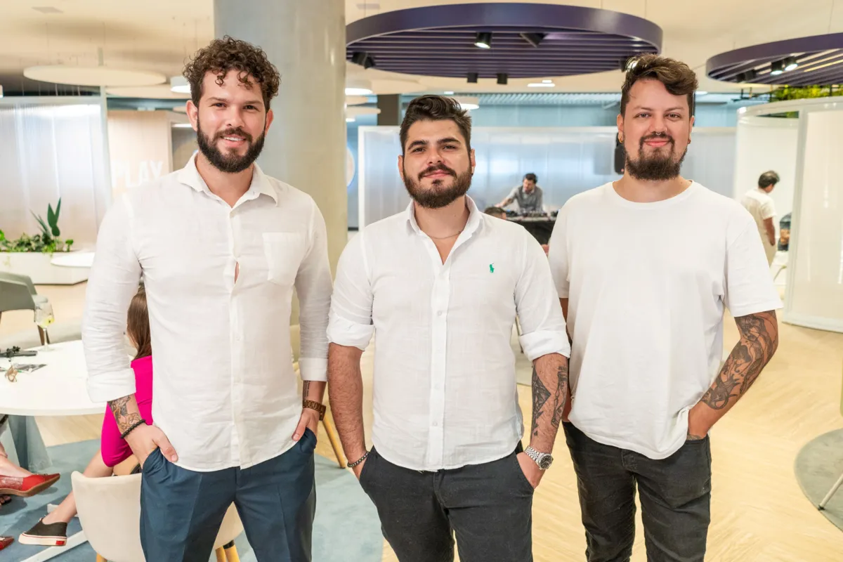 Jair Belchior, Victor Fogari e Matheus Papi