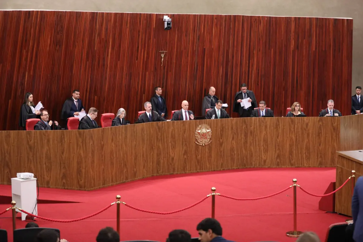 O ministros do TSE voltaram a proibir o transporte de armas e munições no dia das eleições municipais de outubro