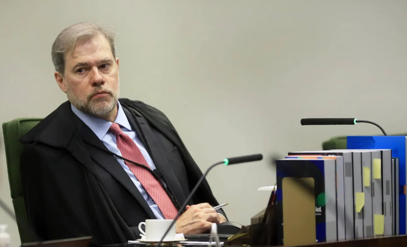 "Diante da publicidade dada ao caso, "não mais se justifica a manutenção do sigilo inicialmente imposto", considerou Dias Toffoli