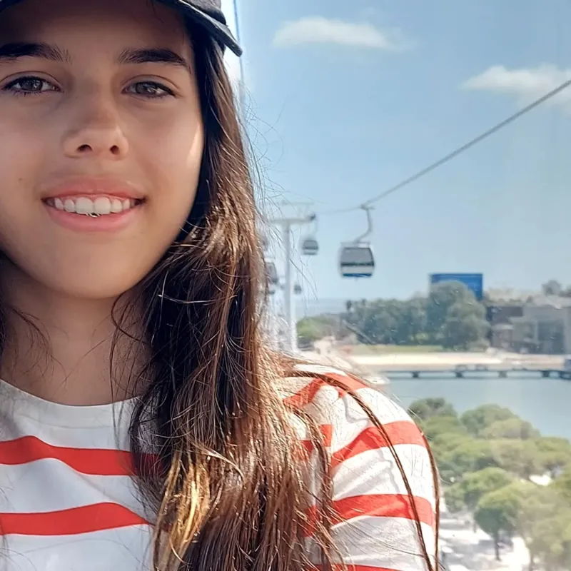 Heloisa Tonin, 15 anos, a candidata mais jovem a entrar na lista dos aprovados: 3º lugar em pedagogia, como treineira