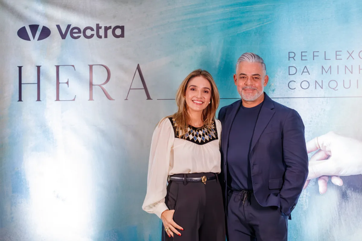 Roberta Costa Alves Nunes Mansano e Cleber Mauricio de Souza