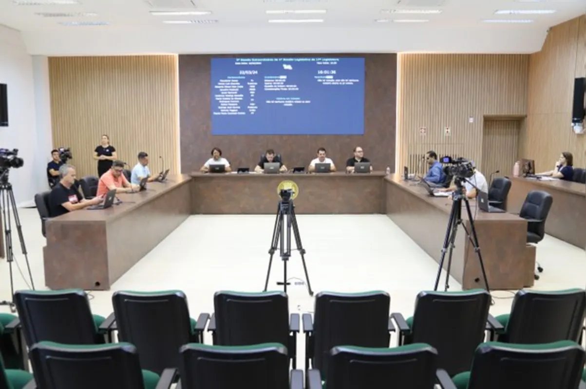 Imagem ilustrativa da imagem Vereadores aprovam reposição salarial dos servidores do Executivo