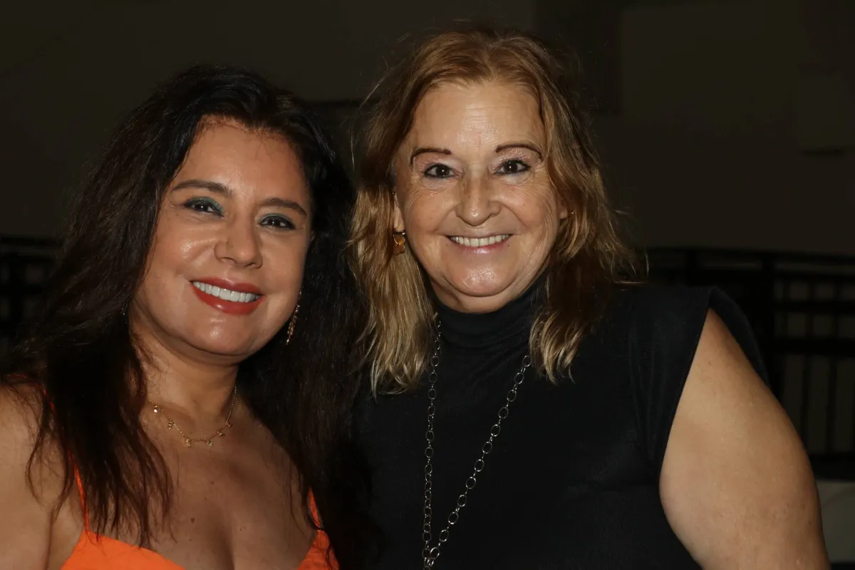 Presenças sempre comemoradas: Marcia Guimarães Marquez e Felicia Watanabe