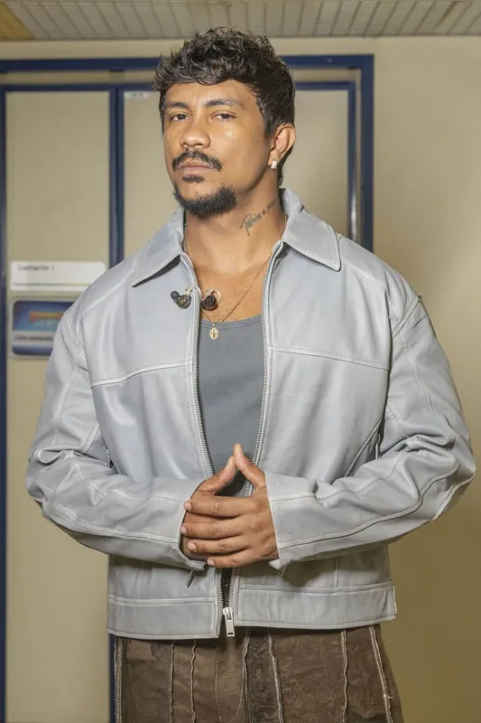 O rapper Xamã estreia na novela Renascer nesta terça-feira (20)