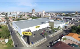 Imagem ilustrativa da imagem Papai Noel irá visitar os Supermercados Tozetto; confira a agenda