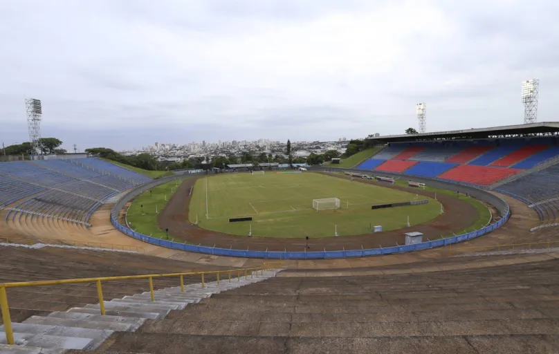 Fundação de Esportes e LEC prometem melhorias no estádio do Café para a disputa da Série C do Brasileiro, a partir de abril