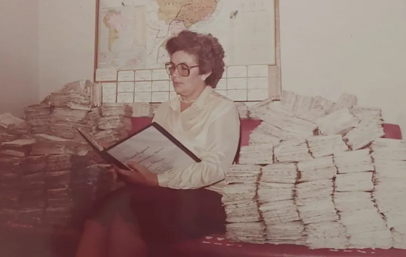 Yara Ramos, no início da década de 1970, quando chegou a receber cerca de 23 mil cartas em um ano