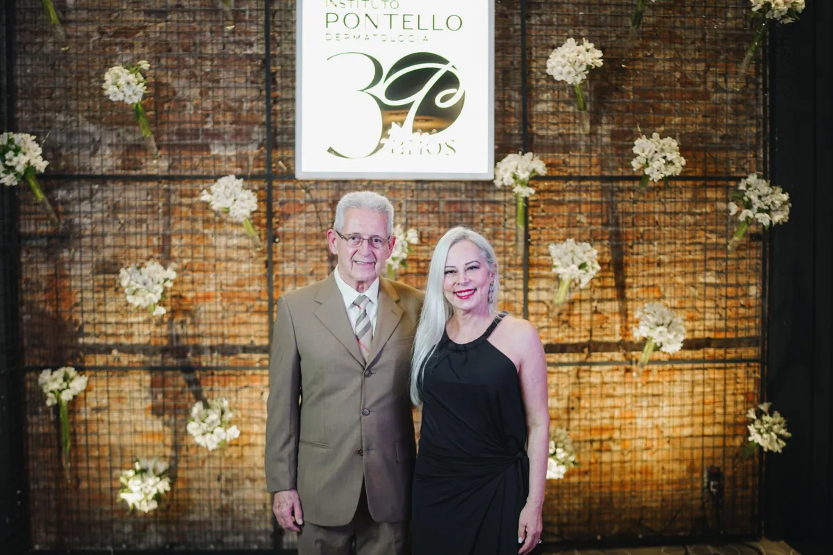 Dr Álvaro Luiz de Oliveira e Lilian Francis
