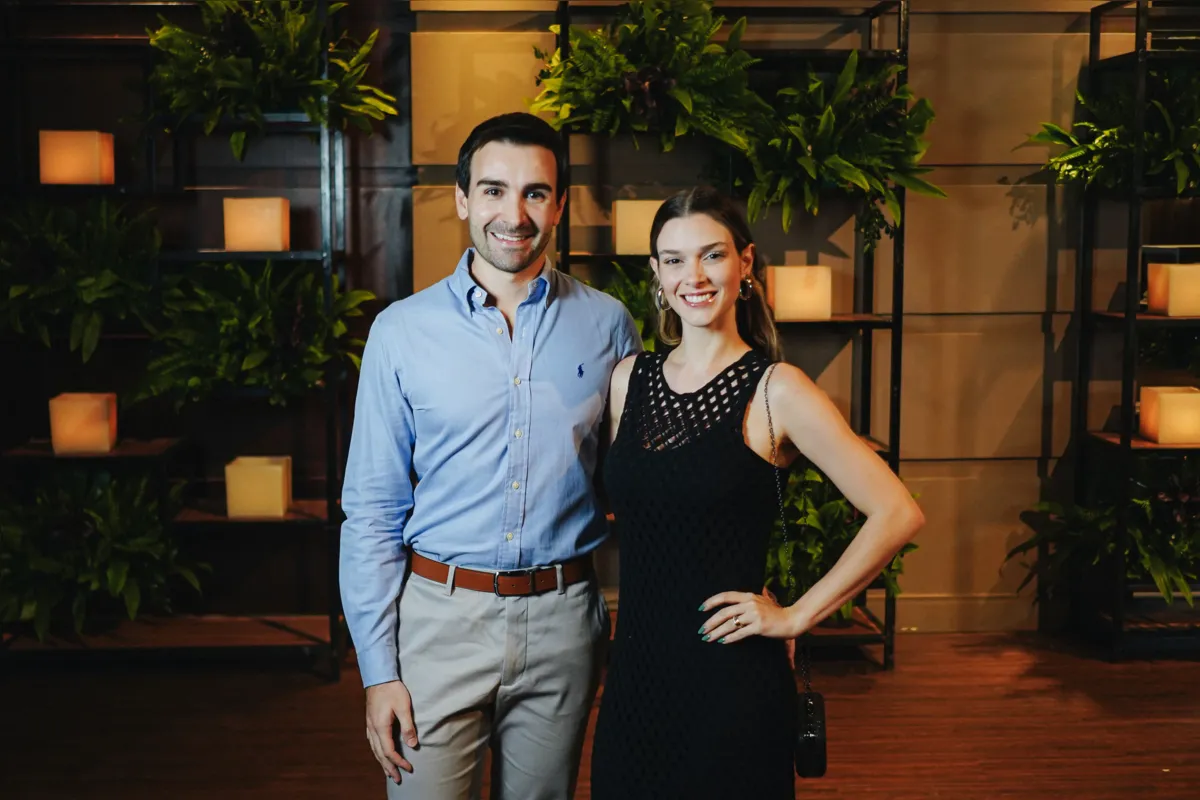 Dr. Igor Ruzzon Cardoso e a esposa, Dra. Lara Nelli Ruzzon