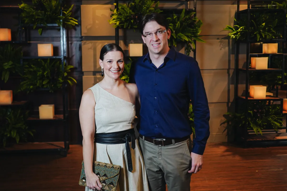 Dr. Thiago Astorga Martins e a esposa, Dra. Karina Khater Fontes Martins