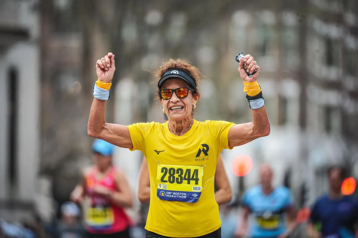 Namara de Souza começou a correr para largar do cigarro e já participou de 19 maratonas
