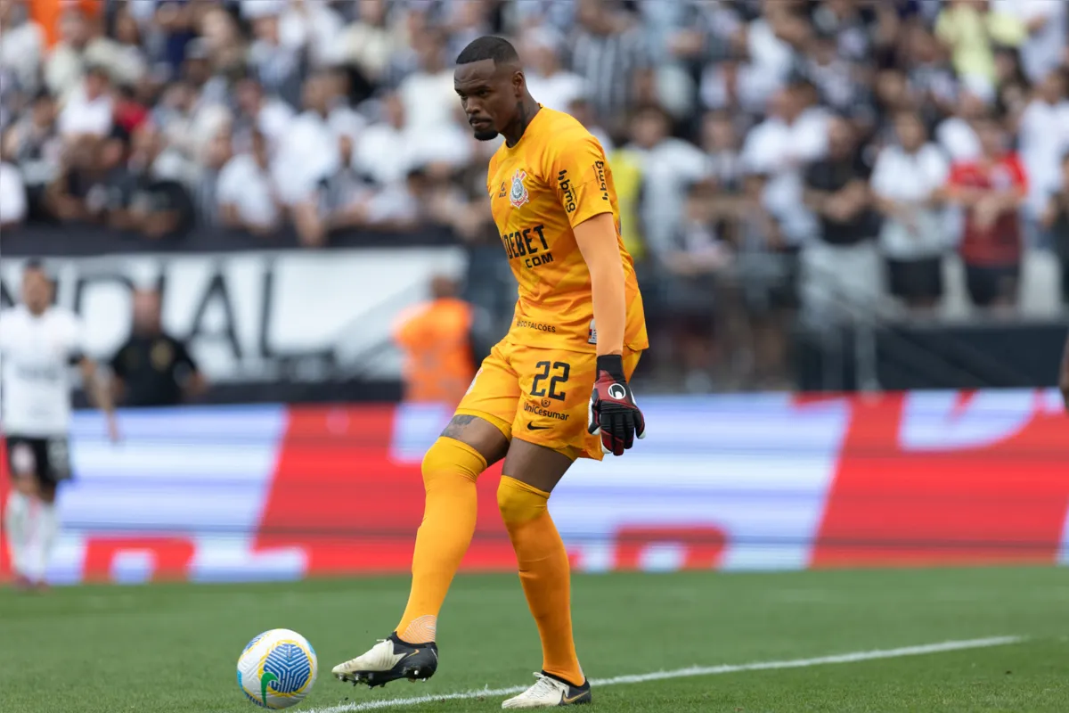 Com grandes defesas, Carlos Miguel foi o principal nome na vitória do Corinthians sobre o América, em Natal, pela Copa do Brasil