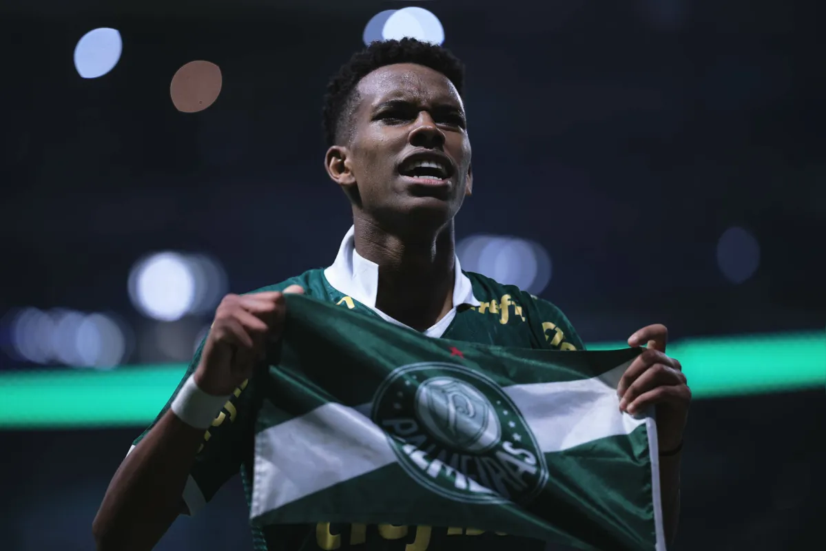 Segundo a imprensa inglesa, Chelsea estaria disposto a oferecer 50 milhões de euros para tirar Estevão do Palmeiras