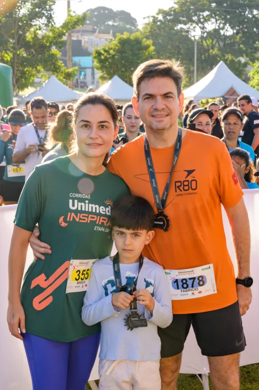 Dra. Marcia Garcia, Dr. Fabrício Parra Garcia e filho