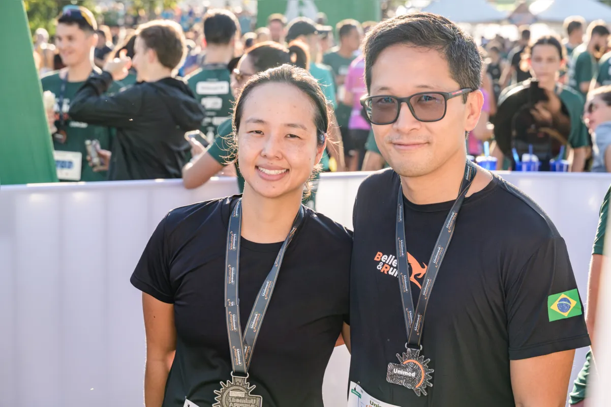 Dra. Ana Paula Kazue e Dr. Ricardo Yamamoto