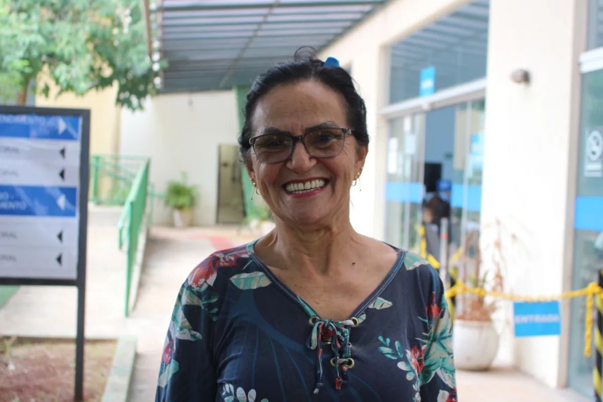 A aposentada Rilei Garbin elogiou o atendimento em Londrina: 'Foi rápido, do jeito que precisava'