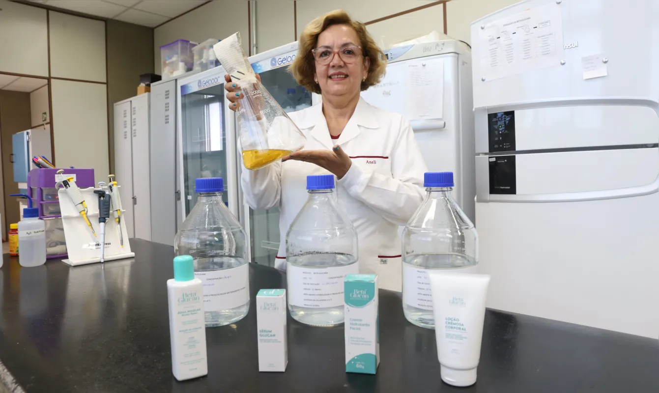 Aneli de Melo Barbosa Bekker participa do Conselho da Mulher Empreendedora: unir pra crescer