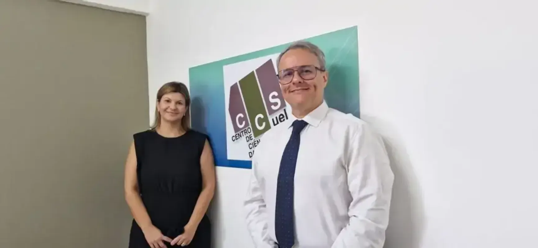 Andréia Name, diretora do CCS, e Marcos Liboni, médico psiquiatra que integra o grupo de pesquisa: base de dados com pacientes de três países