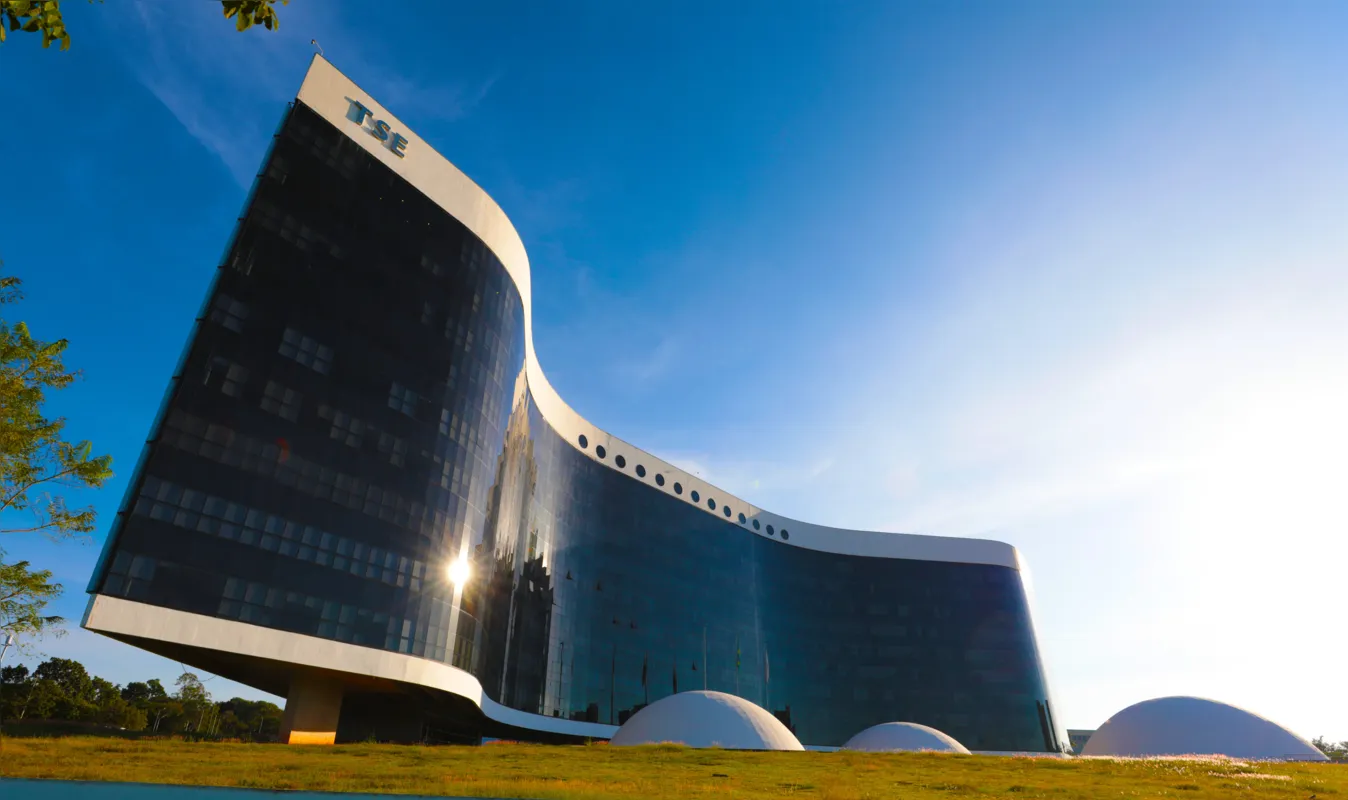 Nove em cada dez pesquisas eleitorais pagas com recursos próprios das empresas foram feitas em cidades do interior, indicam dados do Tribunal Superior Eleitoral