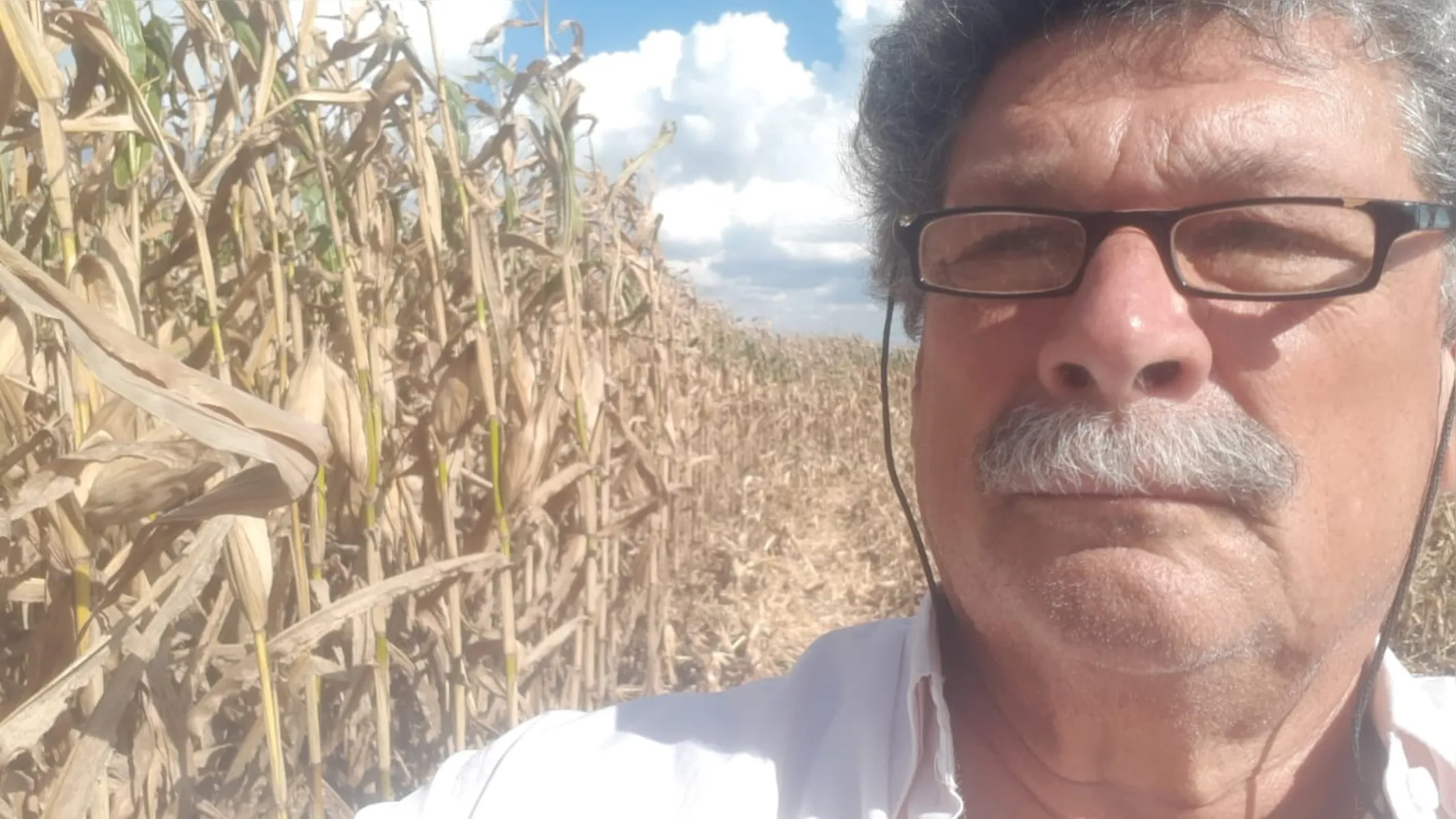 "Ver a coragem e a resignação do produtor em recomeçar sempre depois de cada adversidade é o que eu mais admiro", afirma Antonio Sampaio