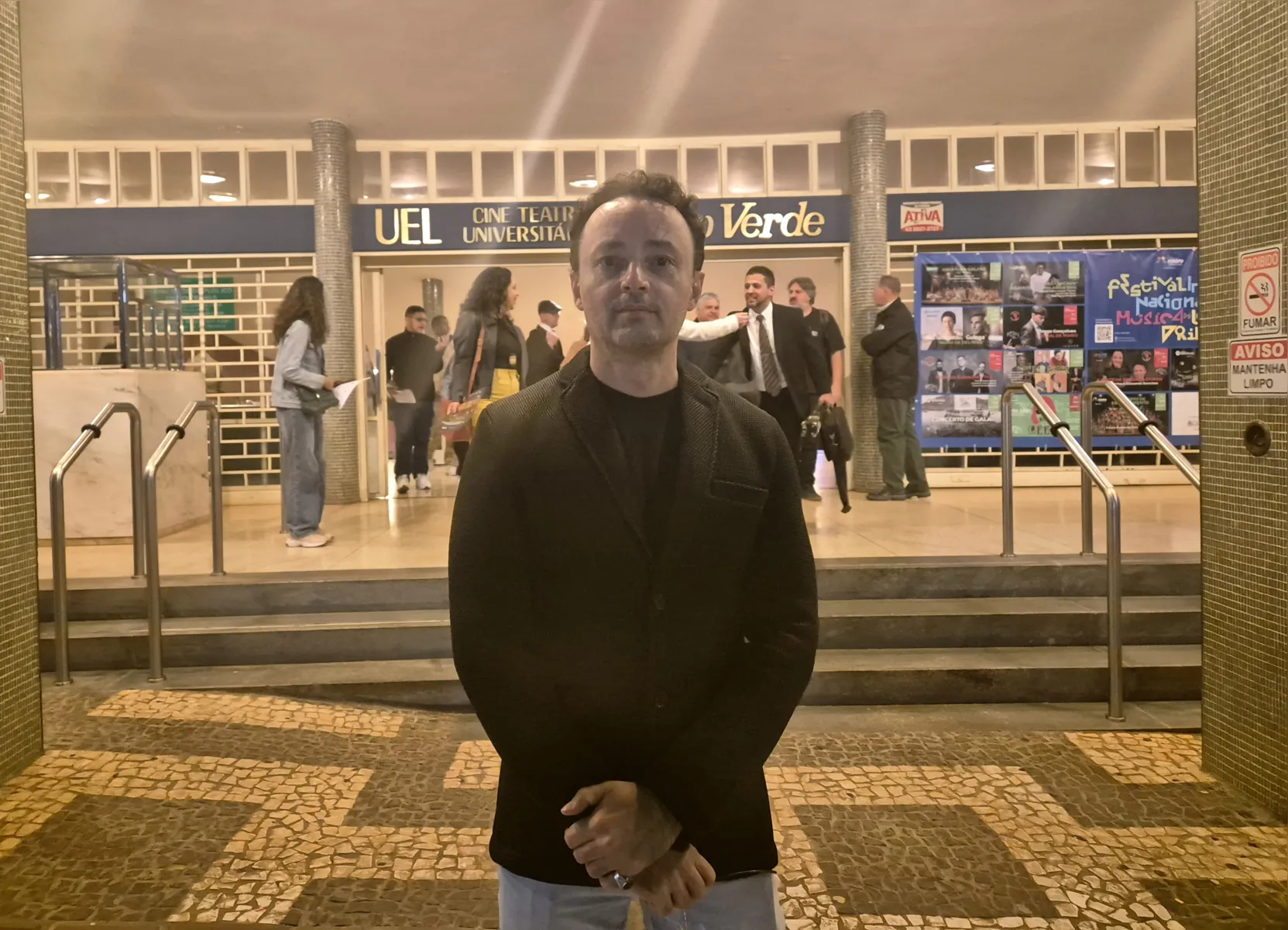 Aécio Caetano dos Reis, artista plástico, acompanha a Osuel desde os anos 90:  "Sempre venho assistir à orquestra, sendo ou não o Festival de Música"