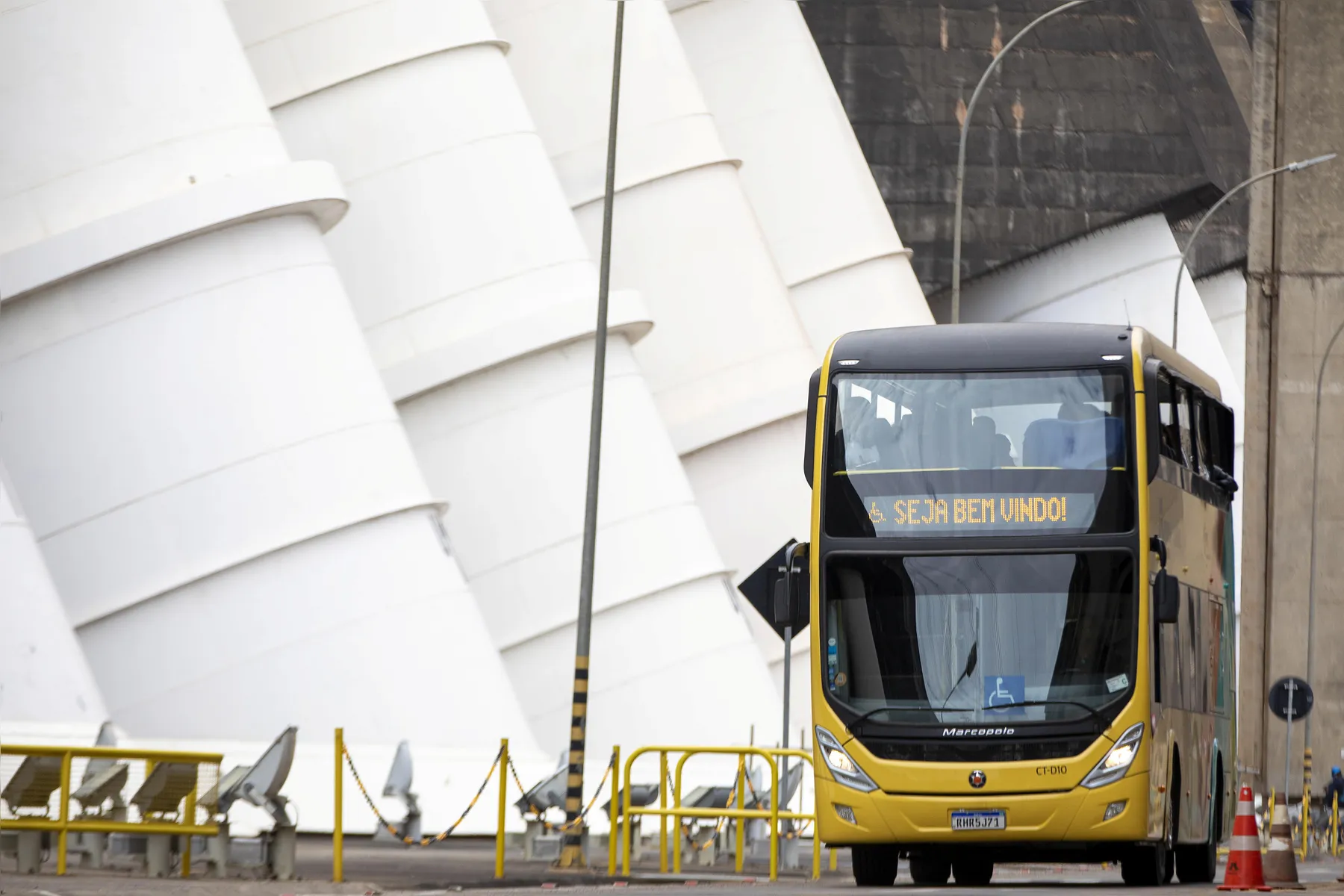 Mais de 300 mil pessoas usaram o tour de ônibus, de aproximadamente 1h10 de duração