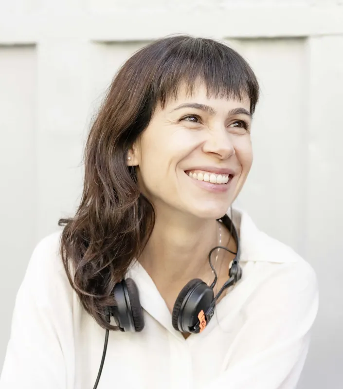 Clara Ramos, co-produtora e distribuidora do filme:  "Compramos os direitos do livro  do Domingos Pellegrini "Assalto à Brasileira, a história é muito fantástica"